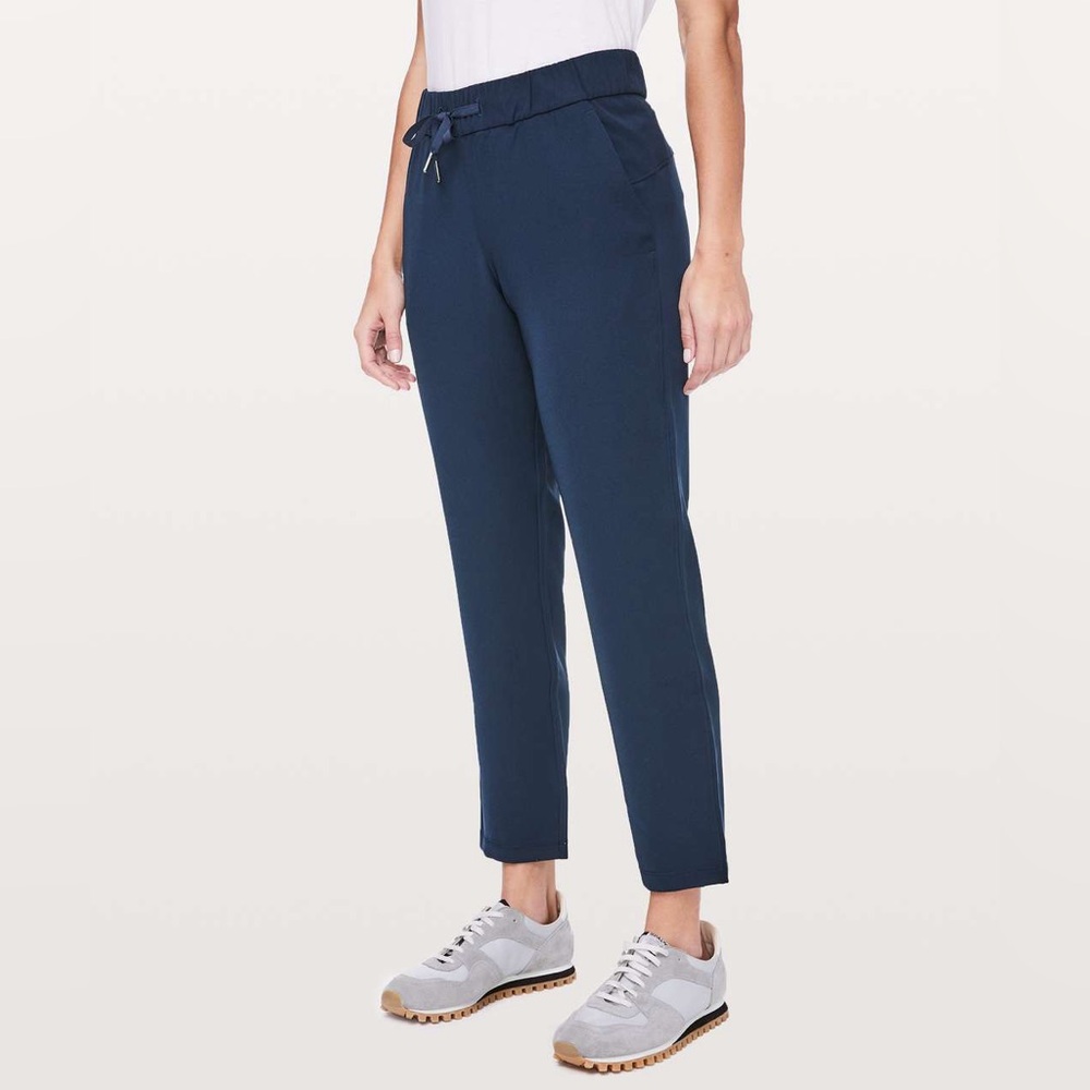 Lululemon On the Fly Mid-Rise Pant 27" *TravelWoven